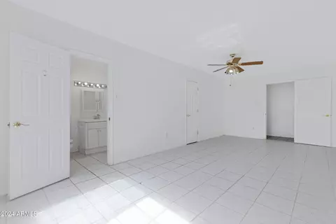 6411 E Holiday Dr, Mesa, AZ 85215 photo 30