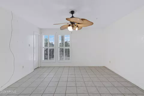 6411 E Holiday Dr, Mesa, AZ 85215 photo 22