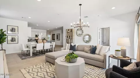 5882 E Swift Pl, San Tan Valley, AZ 85140
