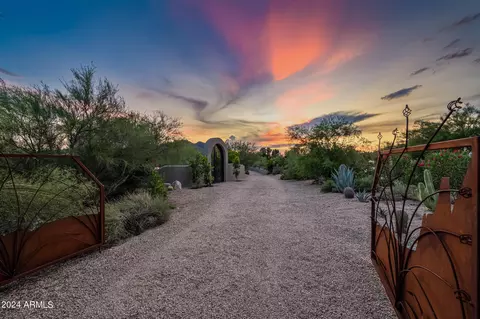 36802 N Long Rifle Rd, Carefree, AZ 85377