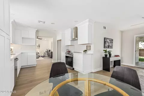 513 W Oraibi Dr, Phoenix, AZ 85027 photo 13