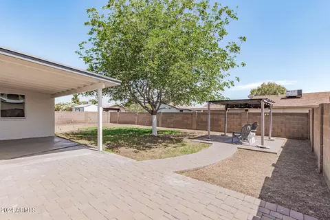 513 W Oraibi Dr, Phoenix, AZ 85027 photo 29