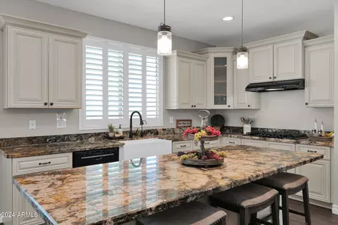 2595 E Carob Dr, Gilbert, AZ 85298 photo 16