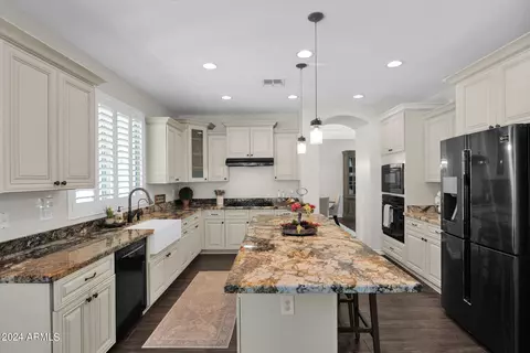 2595 E Carob Dr, Gilbert, AZ 85298 photo 17