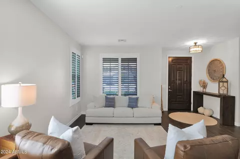 2595 E Carob Dr, Gilbert, AZ 85298 photo 9