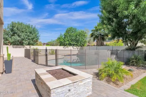 2595 E Carob Dr, Gilbert, AZ 85298 photo 51
