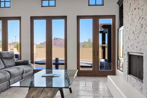 Living - 7260 Eagle Crest Dr #19, Mesa, AZ 85207 photo 2 of 8