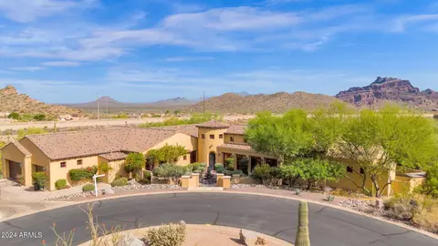 7260 Eagle Crest Dr #19, Mesa, AZ 85207