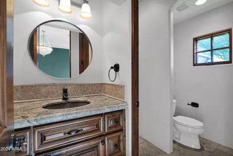 Bath - 7260 Eagle Crest Dr #19, Mesa, AZ 85207 photo 6 of 12