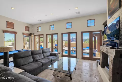 Living - 7260 Eagle Crest Dr #19, Mesa, AZ 85207 photo 4 of 8