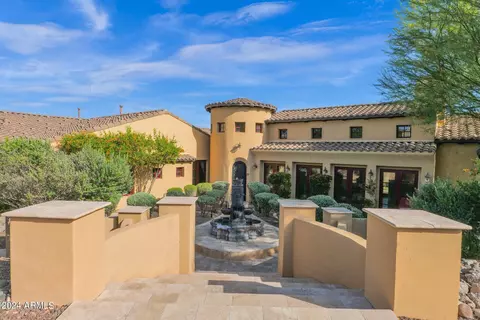 Exterior - 7260 Eagle Crest Dr #19, Mesa, AZ 85207 photo 4 of 16