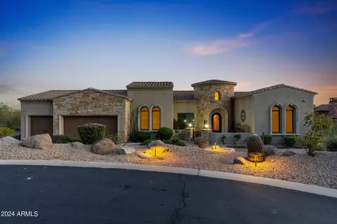3559 N Crystal Peak Cir, Mesa, AZ 85207