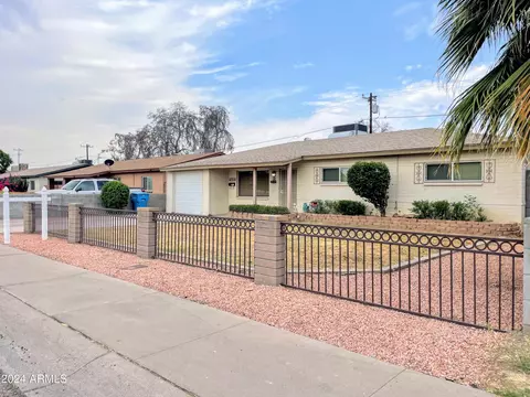 702 N 28th St, Phoenix, AZ 85008
