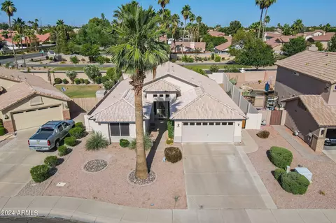 81 N Sandstone St, Gilbert, AZ 85234