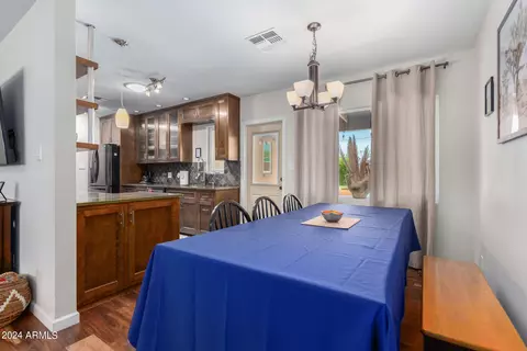 1716 W Mitchell Dr, Phoenix, AZ 85015 photo 9
