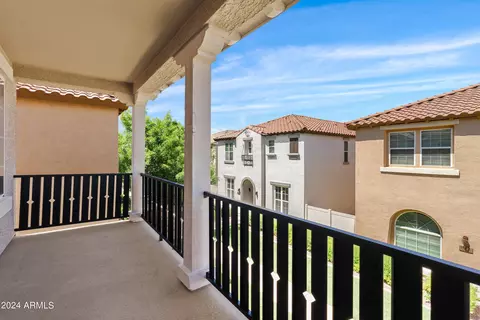 882 S Wallrade Ln, Gilbert, AZ 85296 photo 25