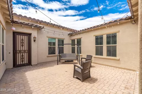 3964 S Columbus Dr, Gilbert, AZ 85297 photo 3