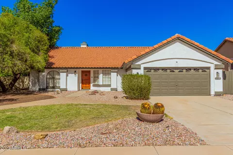 5702 E Hartford Ave, Scottsdale, AZ 85254