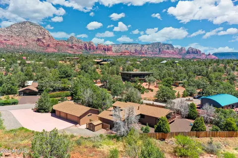 250 Table Top Rd, Sedona, AZ 86336