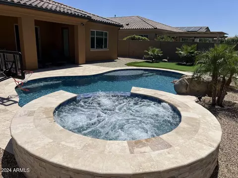 9318 W Daley Ln, Peoria, AZ 85383