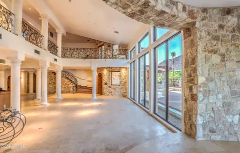 4937 E Rockridge Rd, Phoenix, AZ 85018 photo 8