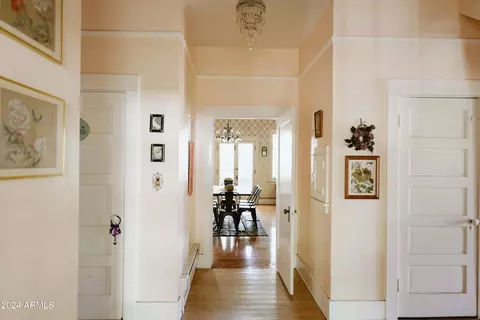 Entry Way - 200 E Vista St, Bisbee, AZ 85603 photo 6 of 17