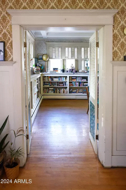 Entry Way - 200 E Vista St, Bisbee, AZ 85603 photo 13 of 17