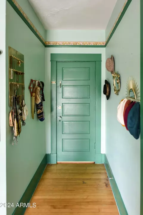 Entry Way - 200 E Vista St, Bisbee, AZ 85603 photo 9 of 17