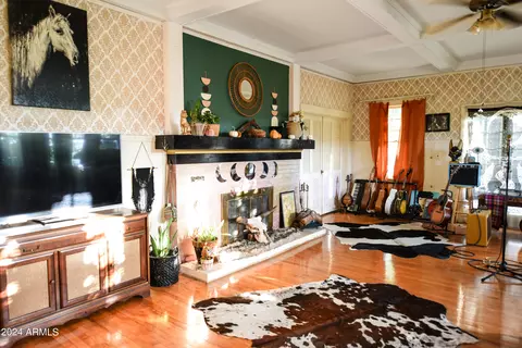 Living - 200 E Vista St, Bisbee, AZ 85603 photo 1 of 5