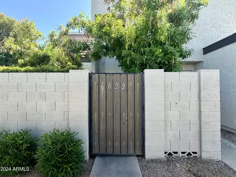 6822 S Snyder Ln, Tempe, AZ 85283