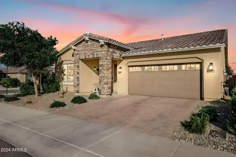 25057 N 172nd Ln, Surprise, AZ 85387