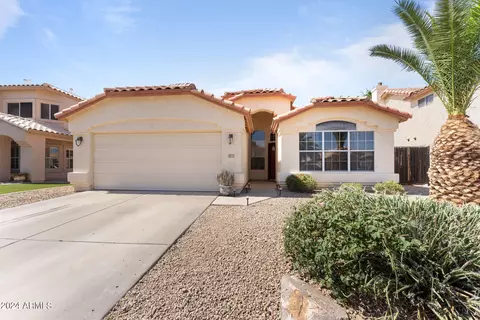 9572 W Runion Dr, Peoria, AZ 85382