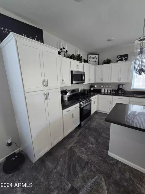 1835 W 21st Ave, Apache Junction, AZ 85120 photo 8