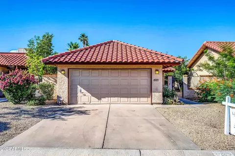 5206 E Loloma Cir, Phoenix, AZ 85044