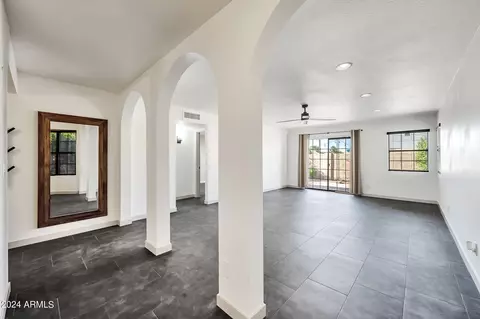 5206 E Loloma Cir, Phoenix, AZ 85044 photo 6