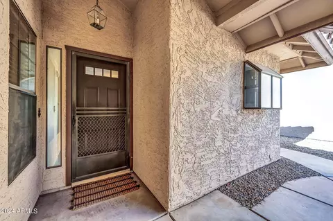 5206 E Loloma Cir, Phoenix, AZ 85044 photo 2
