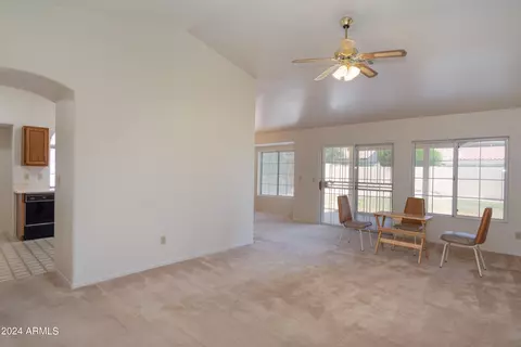 4518 E Ute St, Phoenix, AZ 85044 photo 2