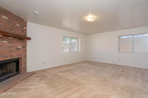 4518 E Ute St, Phoenix, AZ 85044 photo 23