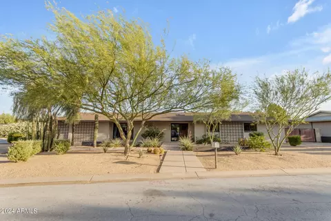 4237 E Becker Ln, Phoenix, AZ 85028 photo 41