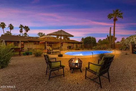 4237 E Becker Ln, Phoenix, AZ 85028 photo 43