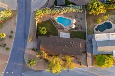 4237 E Becker Ln, Phoenix, AZ 85028 photo 39