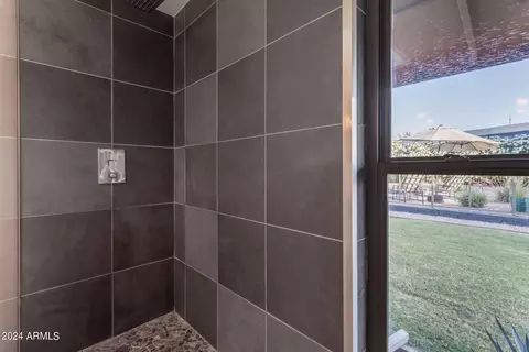 4237 E Becker Ln, Phoenix, AZ 85028 photo 23
