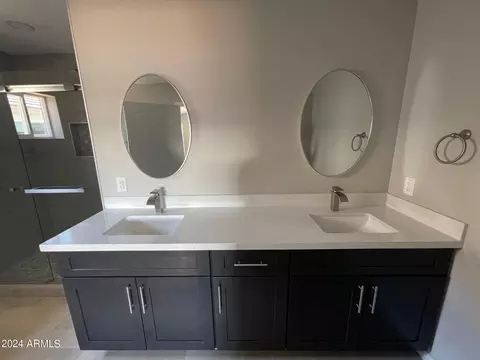 1709 E Madison St, Phoenix, AZ 85034 photo 13