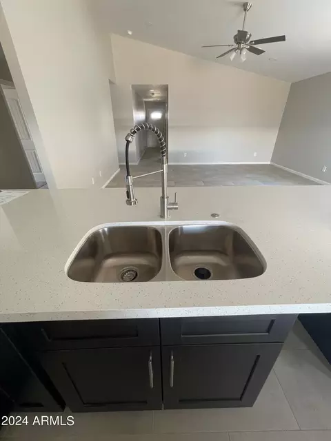 1709 E Madison St, Phoenix, AZ 85034 photo 7