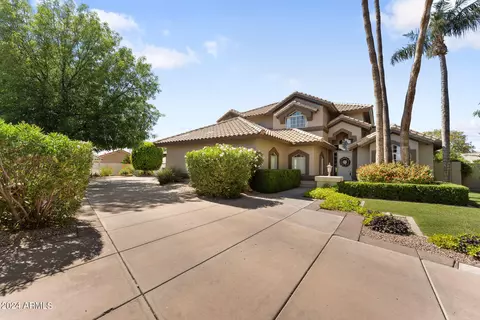 Exterior - 4612 E Glade Cir, Mesa, AZ 85206 photo 3 of 15