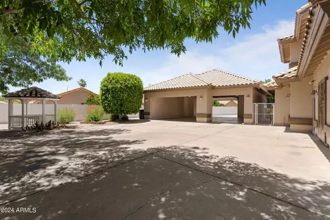 Exterior - 4612 E Glade Cir, Mesa, AZ 85206 photo 7 of 15