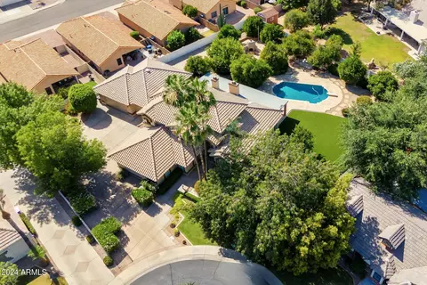 View/Area - 4612 E Glade Cir, Mesa, AZ 85206 photo 3 of 7