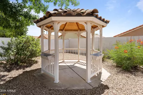 Exterior - 4612 E Glade Cir, Mesa, AZ 85206 photo 8 of 15