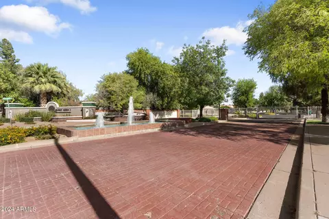 View/Area - 4612 E Glade Cir, Mesa, AZ 85206 photo 6 of 7