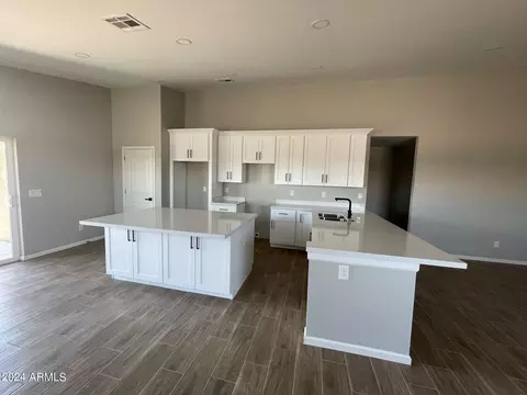 1713 E Madison St, Phoenix, AZ 85034 photo 5